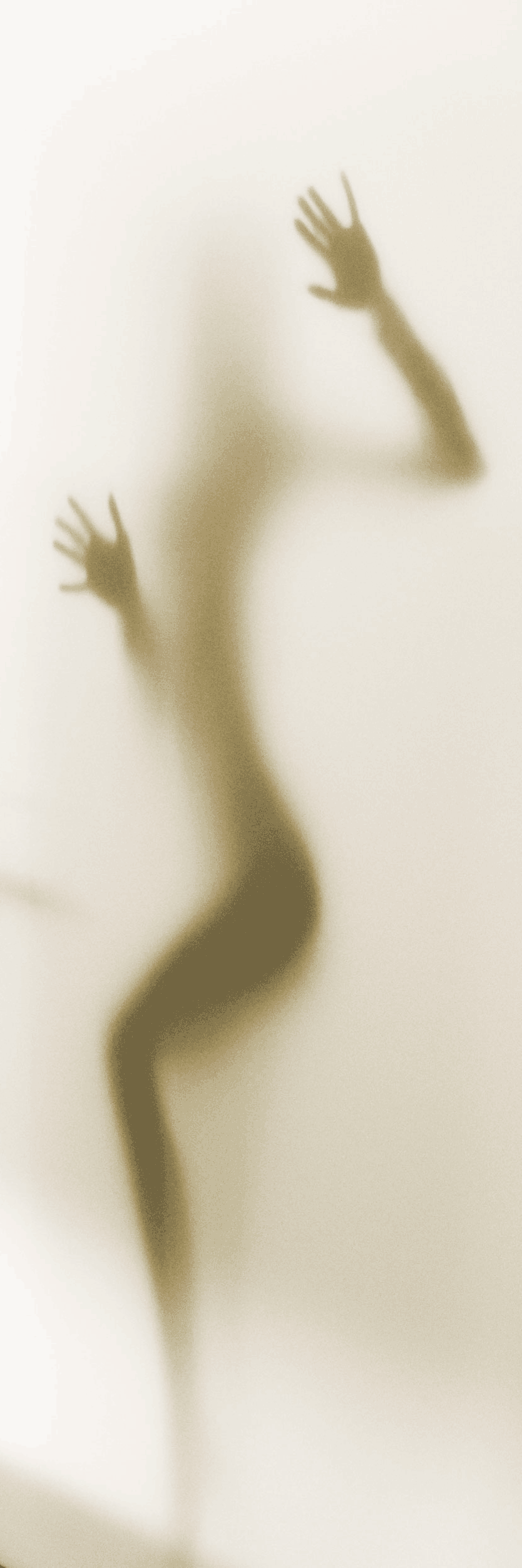 Ready4Boudoir.de – Bei einem männlichen Fotografen wirst du nicht vergleichen. Du fühlst dich frei und ungezwungen, weil du dich nicht fragen wirst, ob sein Bauch flacher ist. Empower Yourself.